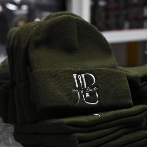 Gorros color Kaki bordados